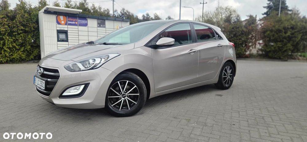 Hyundai i30 1.6 CRDi Premium - 3
