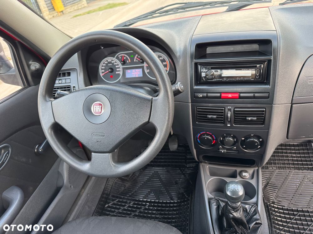 Fiat Strada Working - 26