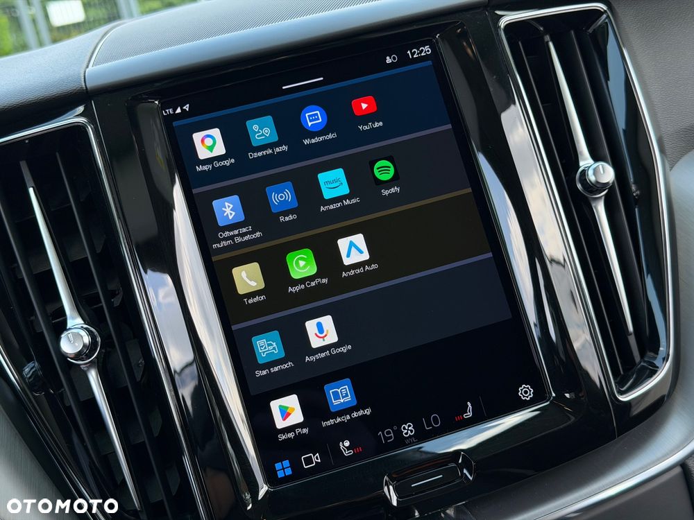 Volvo XC 60 B4 D Geartronic Momentum Pro - 28