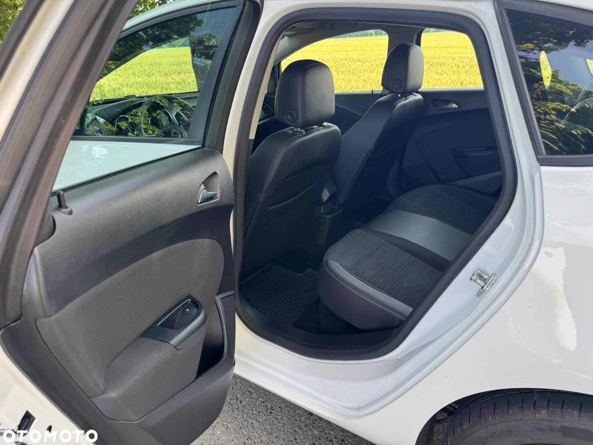 Opel Astra IV 1.4 T Active - 14