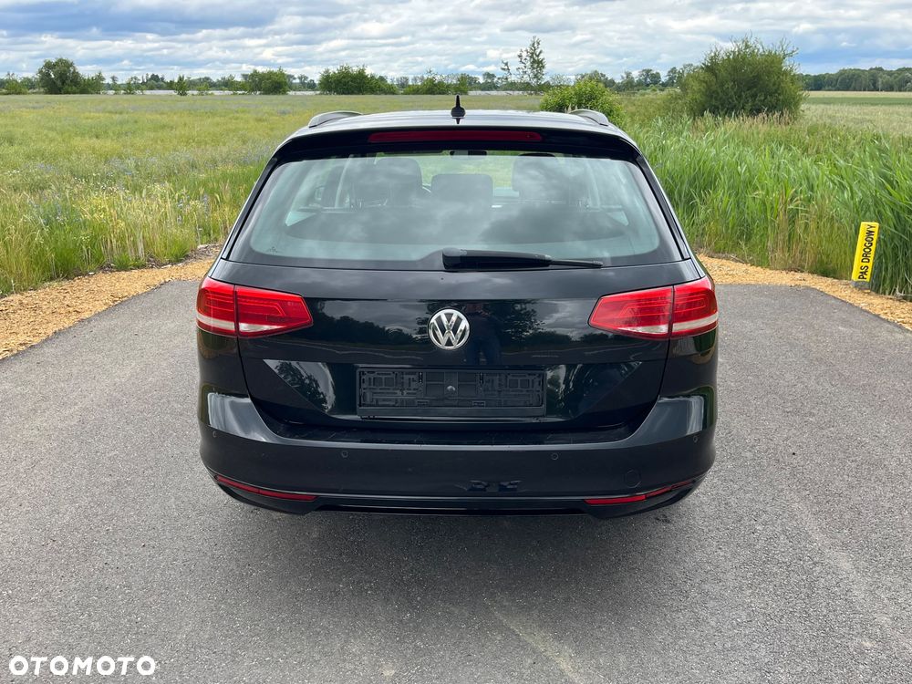 Volkswagen Passat 2.0 TDI BMT Comfortline DSG - 16