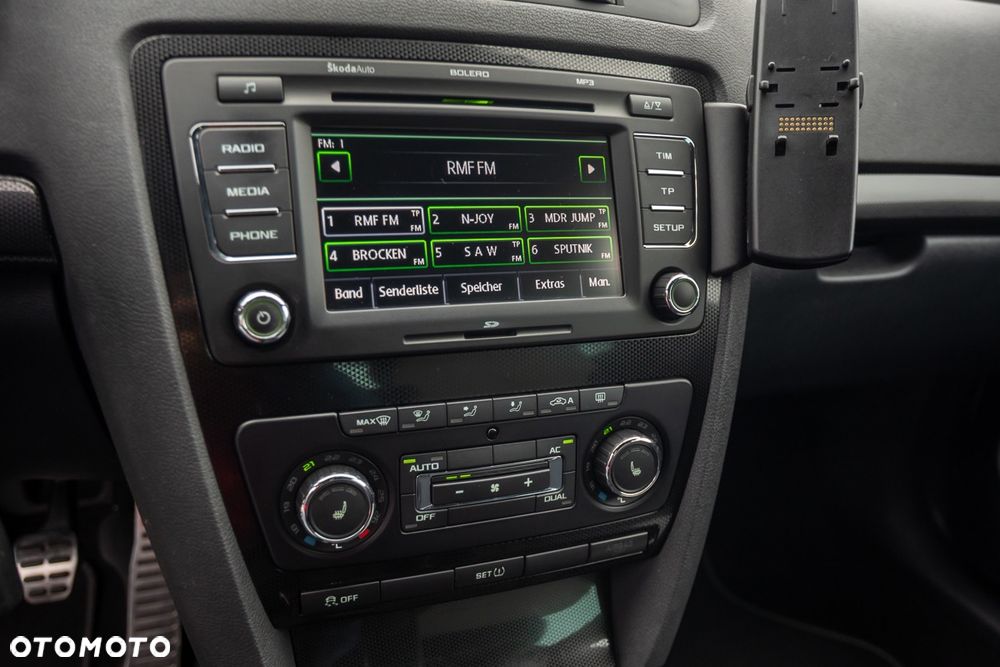 Skoda Octavia 2.0 TDI CR DPF RS - 29