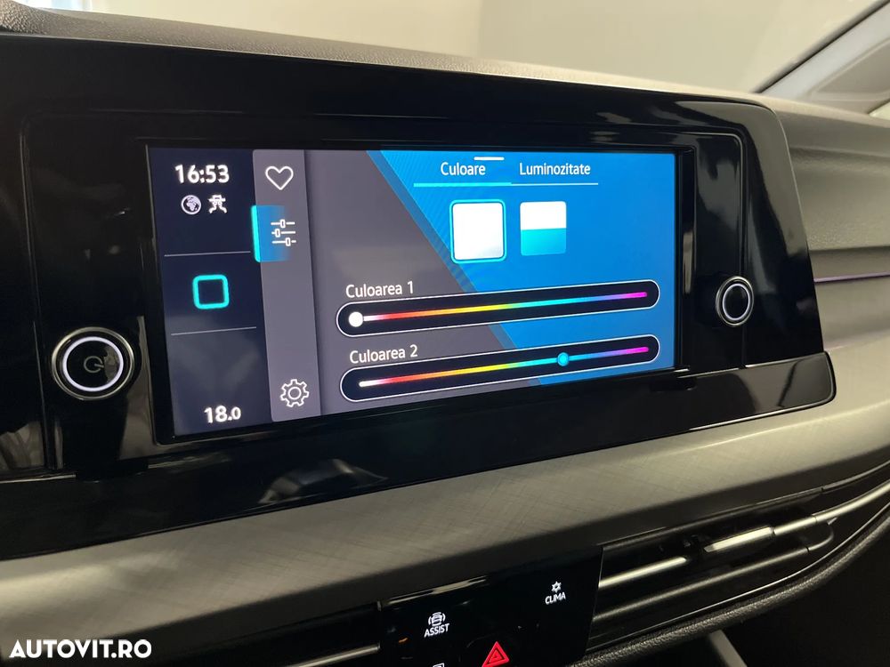 Volkswagen Golf - 22