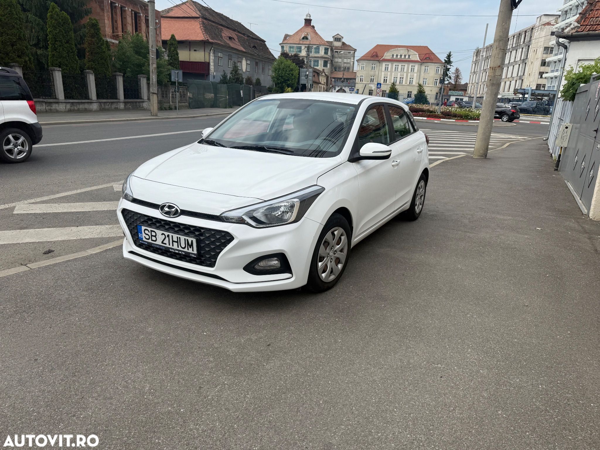 Hyundai i20 1.25 84CP M/T Comfort - 1