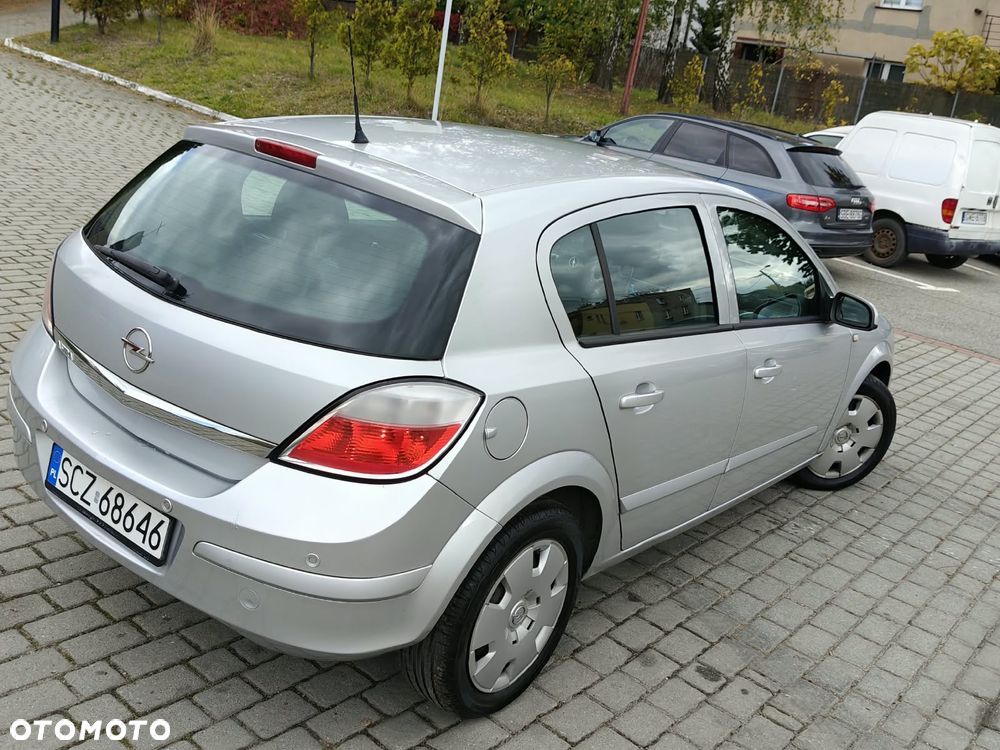 Opel Astra 1.4 Edition Plus - 21