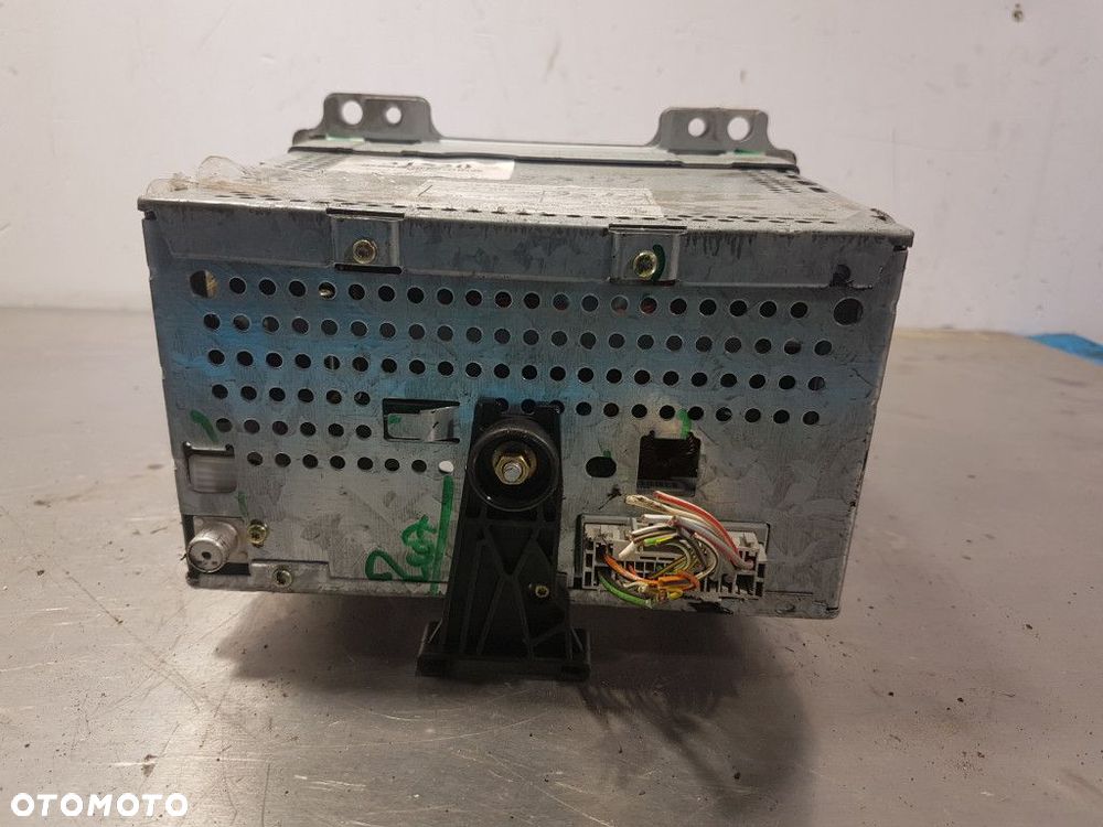FORD FIESTA V RADIO FABRYCZNE - 3