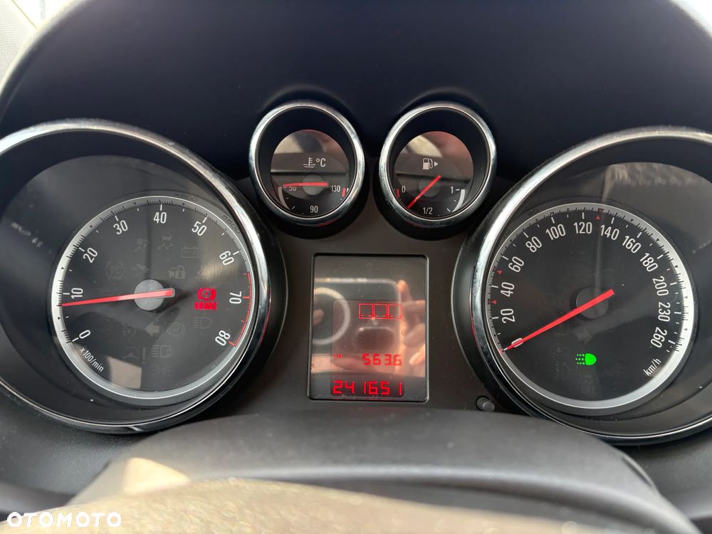 Opel Astra 1.6 Active - 14