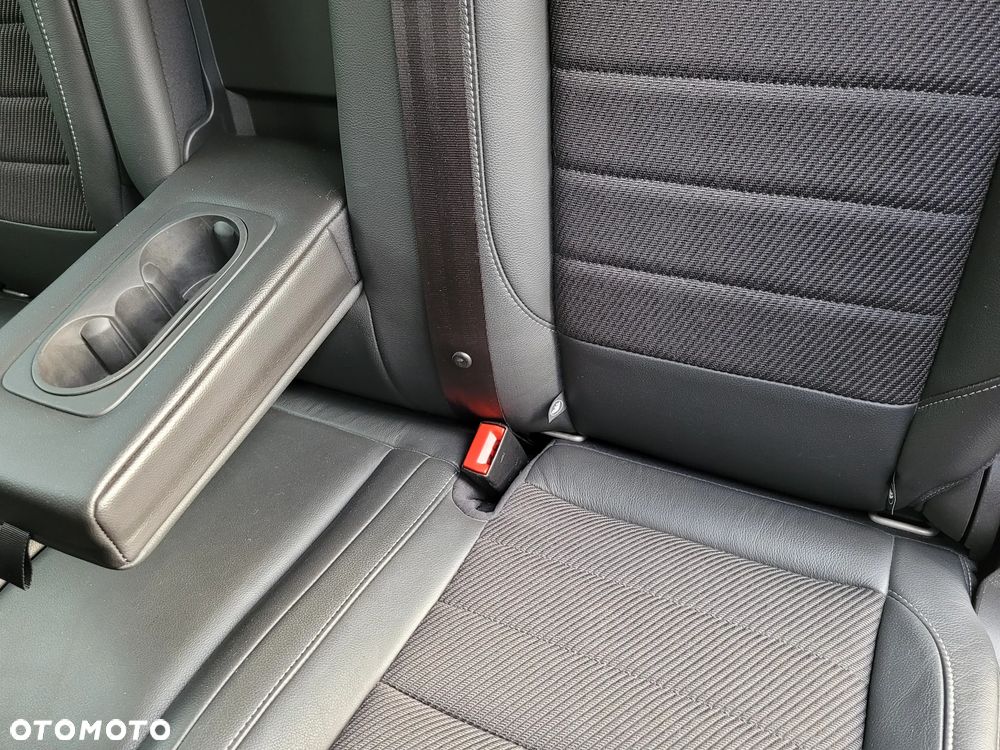 Ford Kuga 2.0 TDCi 4WD Titanium - 22