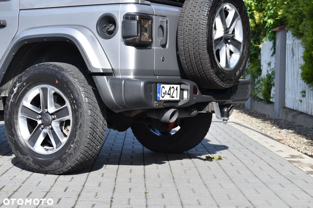 Jeep Wrangler 3.6 Unlim Sahara - 14
