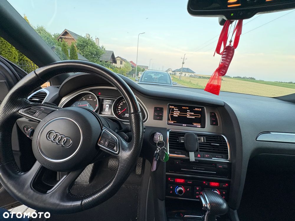 Audi Q7 3.0 TDI DPF clean diesel Quattro Tiptronic - 9