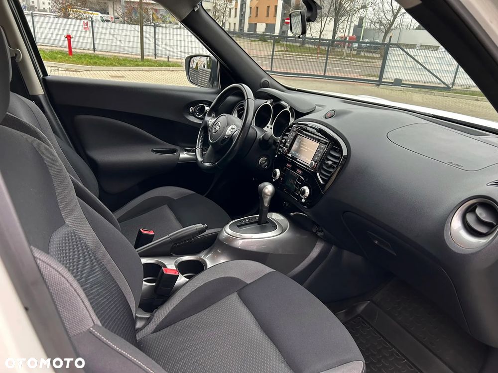 Nissan Juke 1.6 Xtronic Tekna - 9