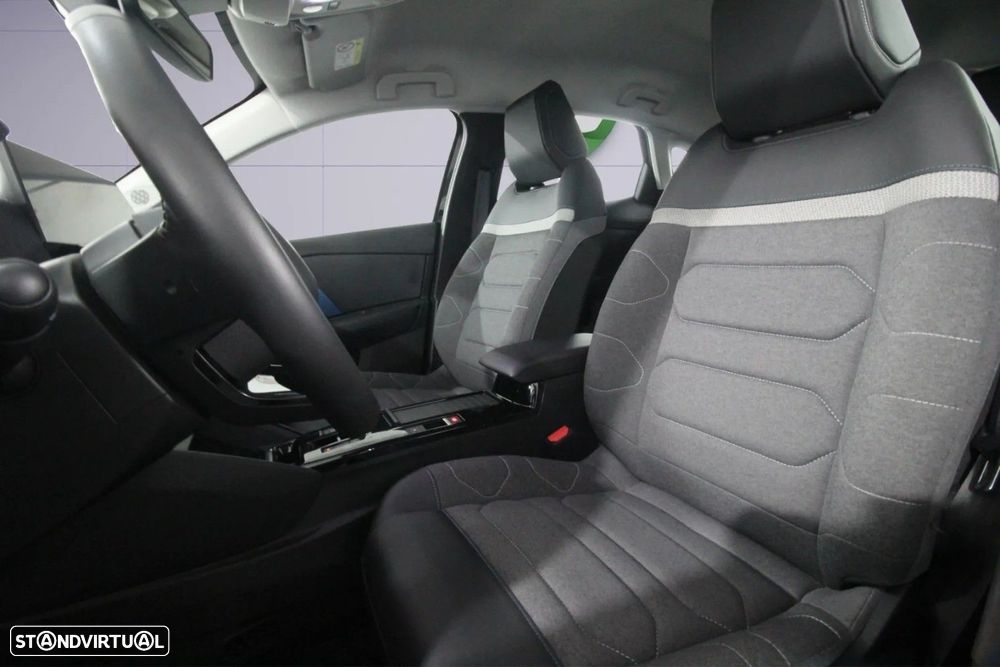 Citroën e-C4 - 10