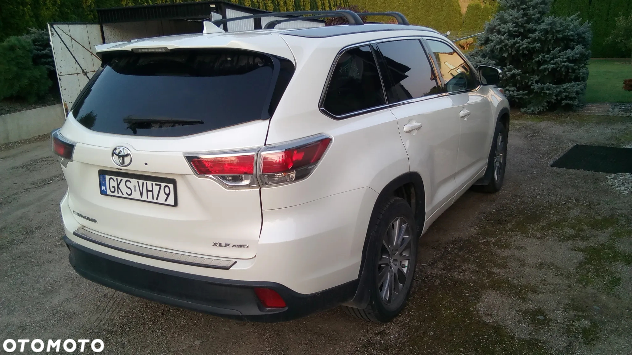 Toyota Highlander - 2