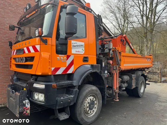 Iveco 190T33 Trakker - 2