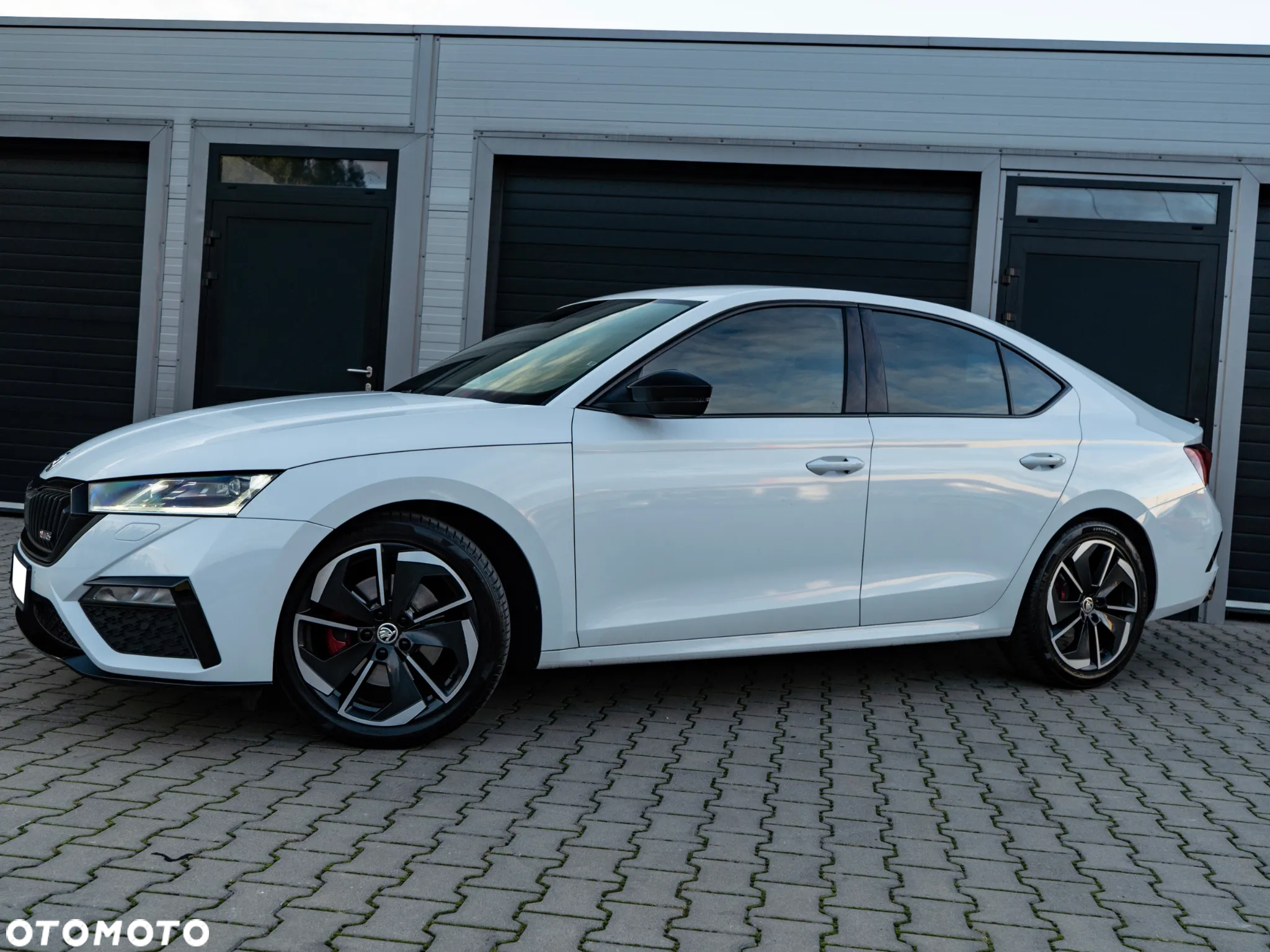 Skoda Octavia 2.0 TDI RS DSG - 3