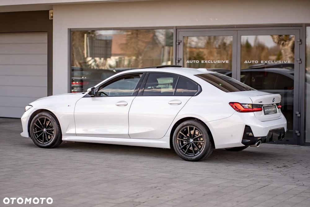 BMW Seria 3 320i xDrive Edition M Sport Shadow - 22