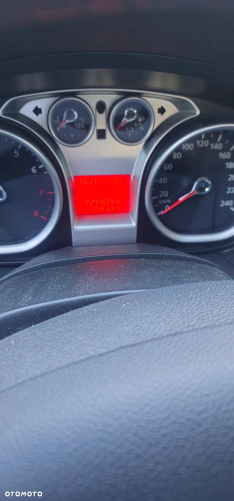 Ford Focus 2.0 Trend EU5 - 14