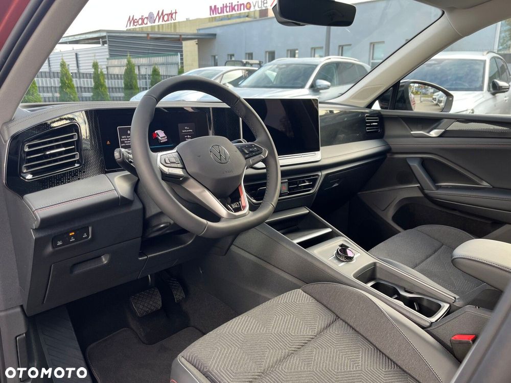 Volkswagen Tiguan - 9