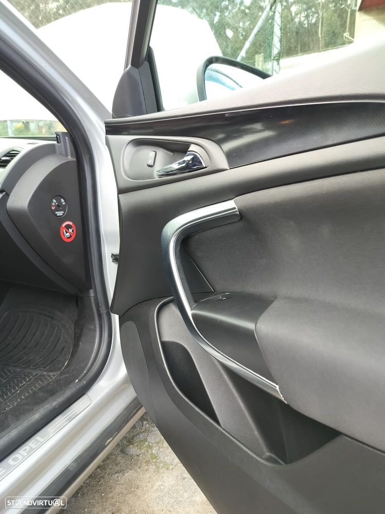 Opel Insignia Sports Tourer 2.0 CDTI ecoFLEXS&S - 19