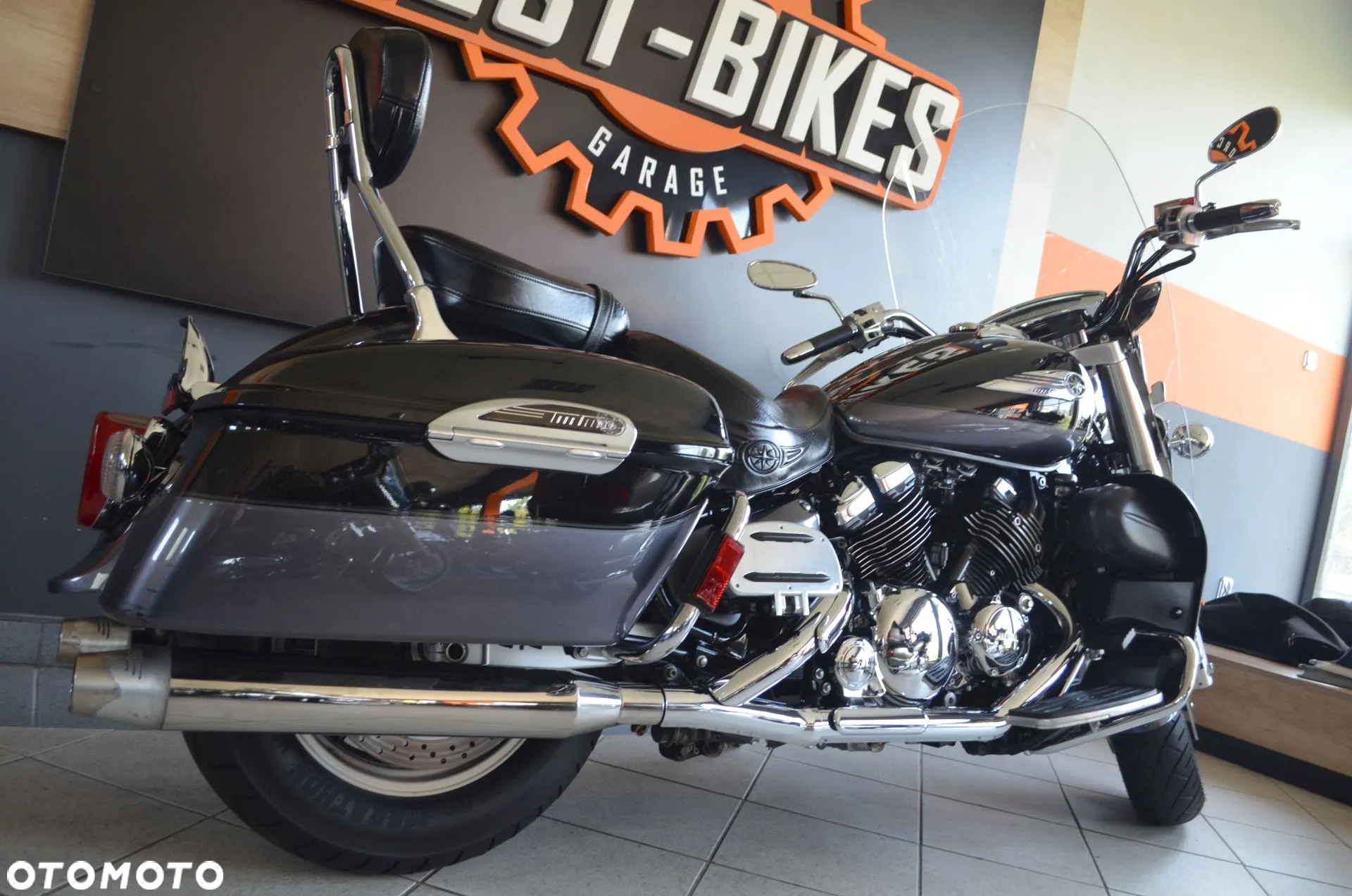 Yamaha Royal Star - 16