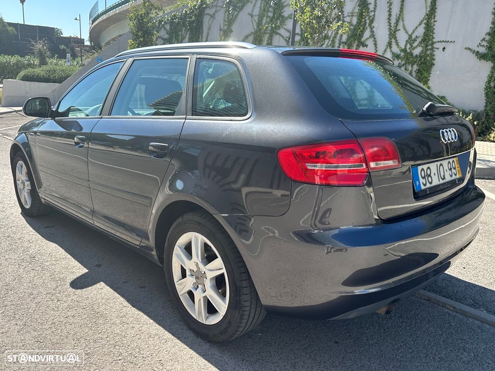 Audi A3 Sportback 1.6 TDI Attraction - 3