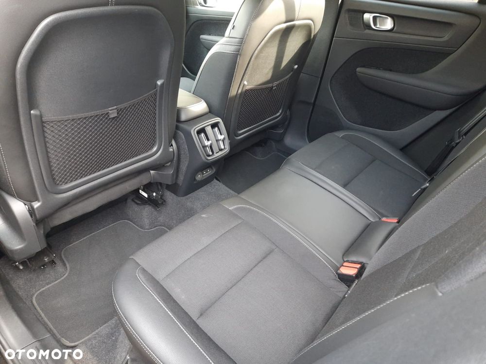 Volvo XC 40 - 7