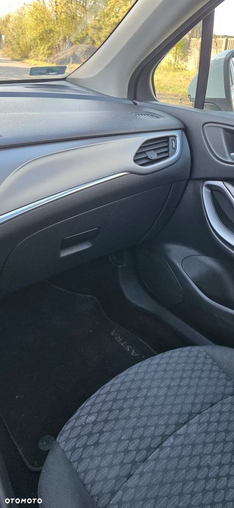 Opel Astra 1.6 CDTI Sport - 8