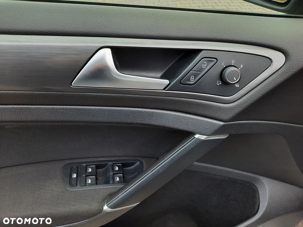 Volkswagen Golf 2.0 TDI BMT Highline DSG EU6 - 15