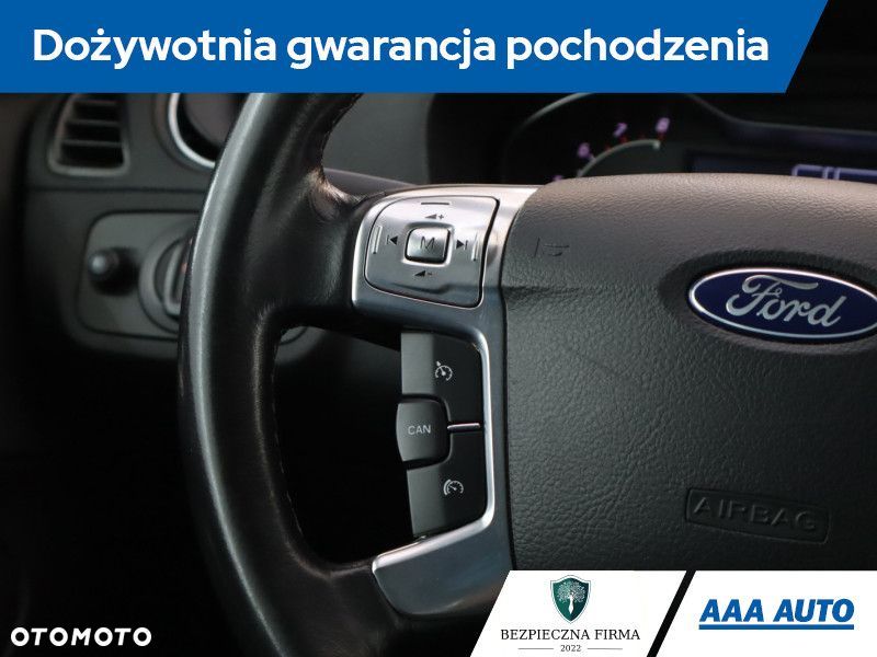 Ford S-Max - 23