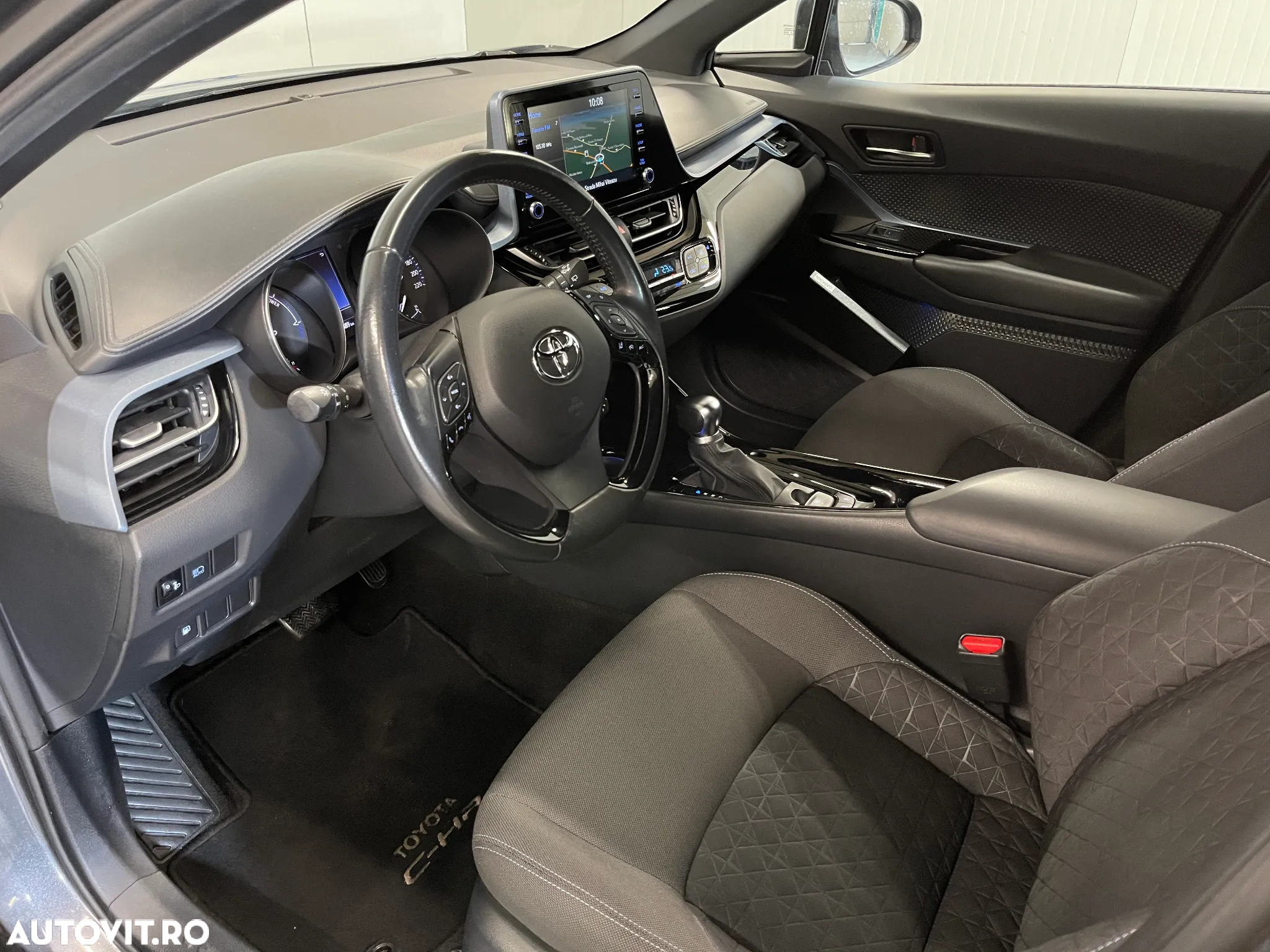 Toyota C-HR 2.0 HSD 184 CP 4x2 CVT Classy - 5