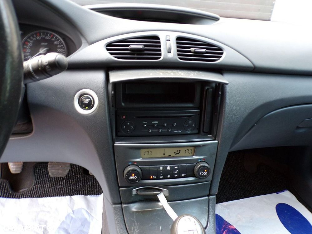Renault Laguna - 21