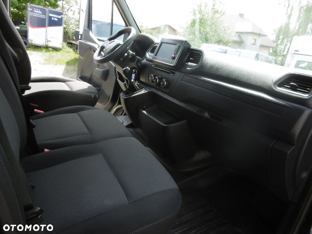 Renault Master - 11