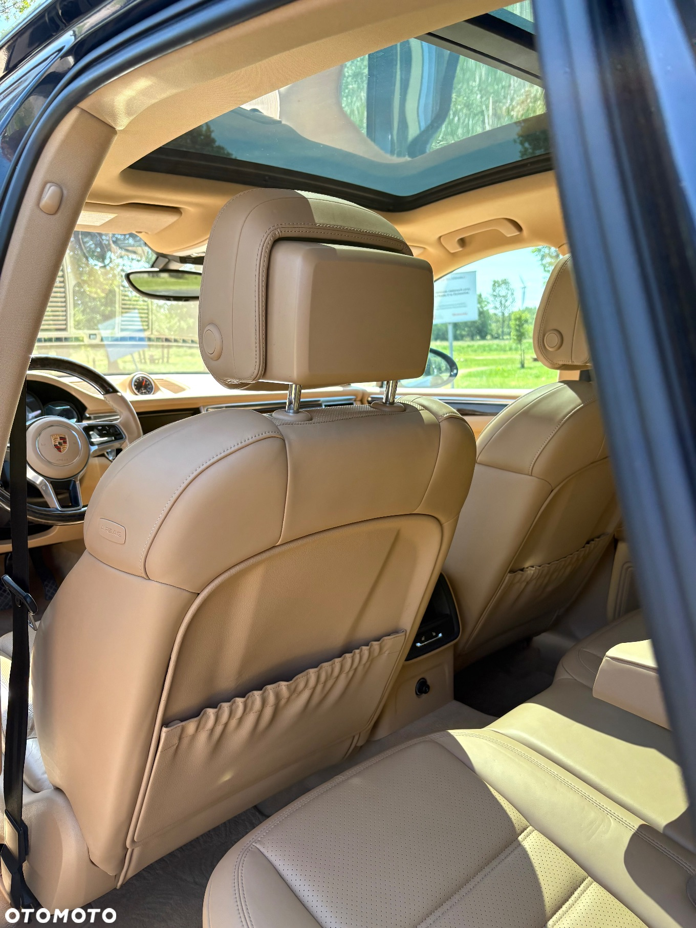Porsche Macan S - 15