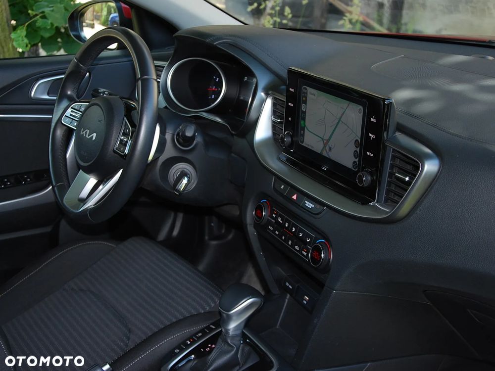 Kia Ceed - 26
