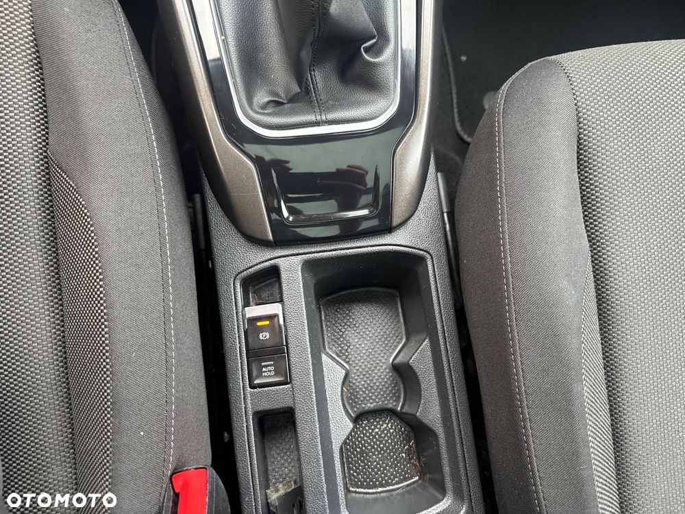 Volkswagen T-Roc 1.5 TSI OPF ACTIVE - 18
