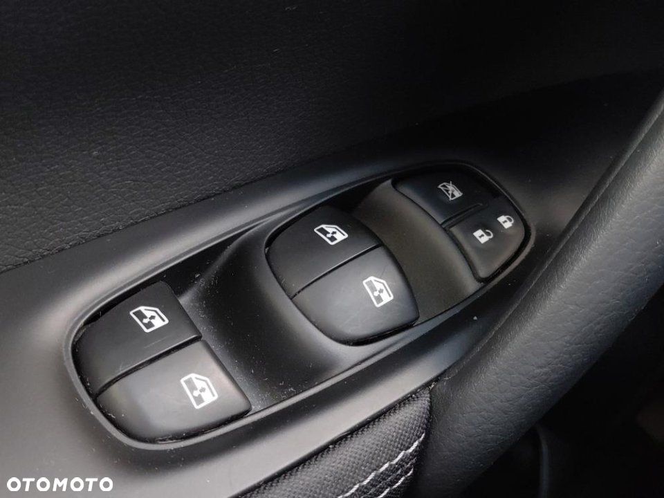 Nissan Qashqai - 7