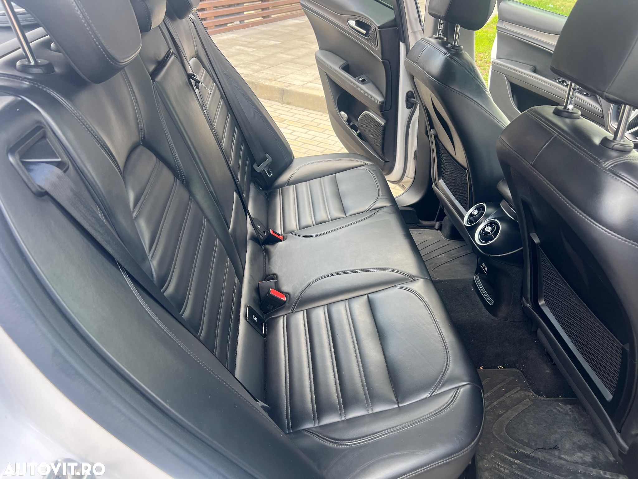 Alfa Romeo Stelvio 2.2 Diesel 16V AT8 Q4 Ti - 14