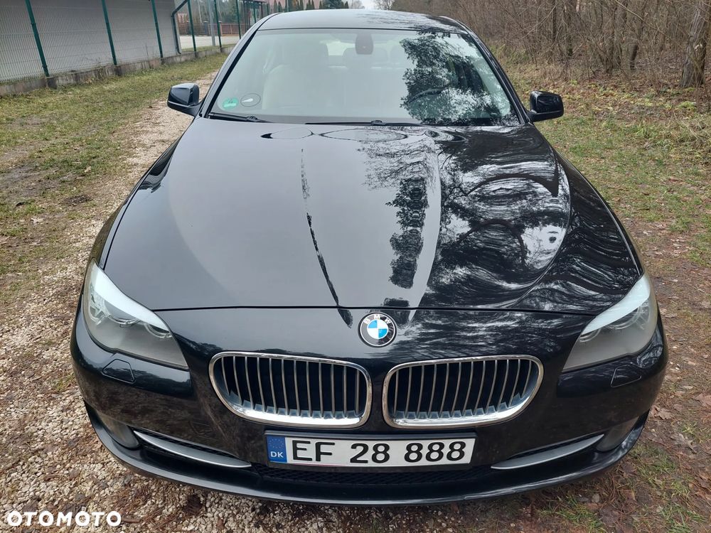 BMW Seria 5 528i Sport-Aut - 15