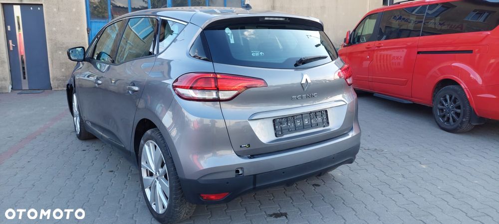Renault Scenic - 9