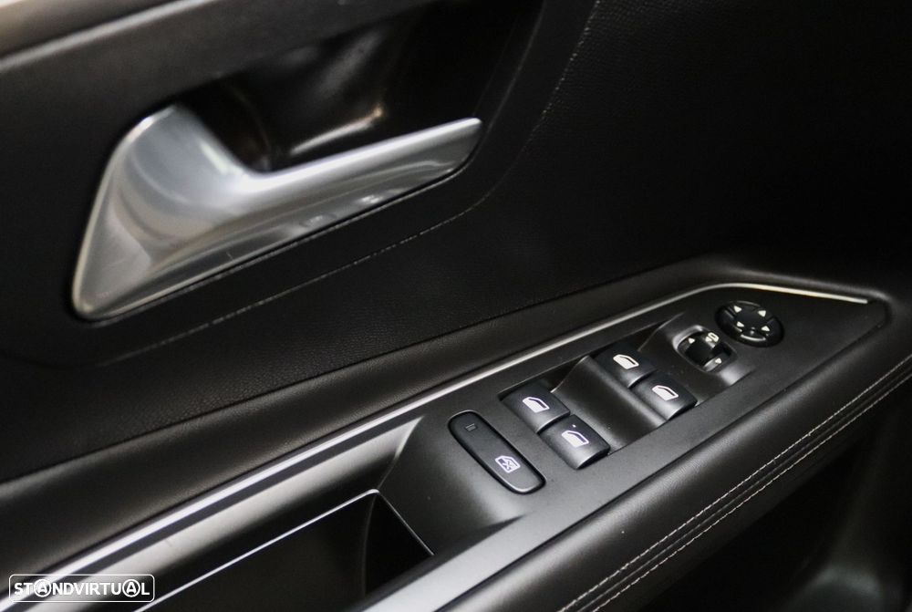 Peugeot 3008 1.5 BlueHDi Allure Pack EAT8 - 10