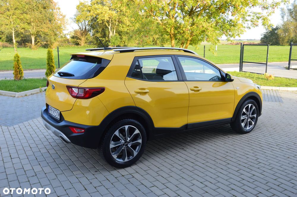 Kia Stonic - 10