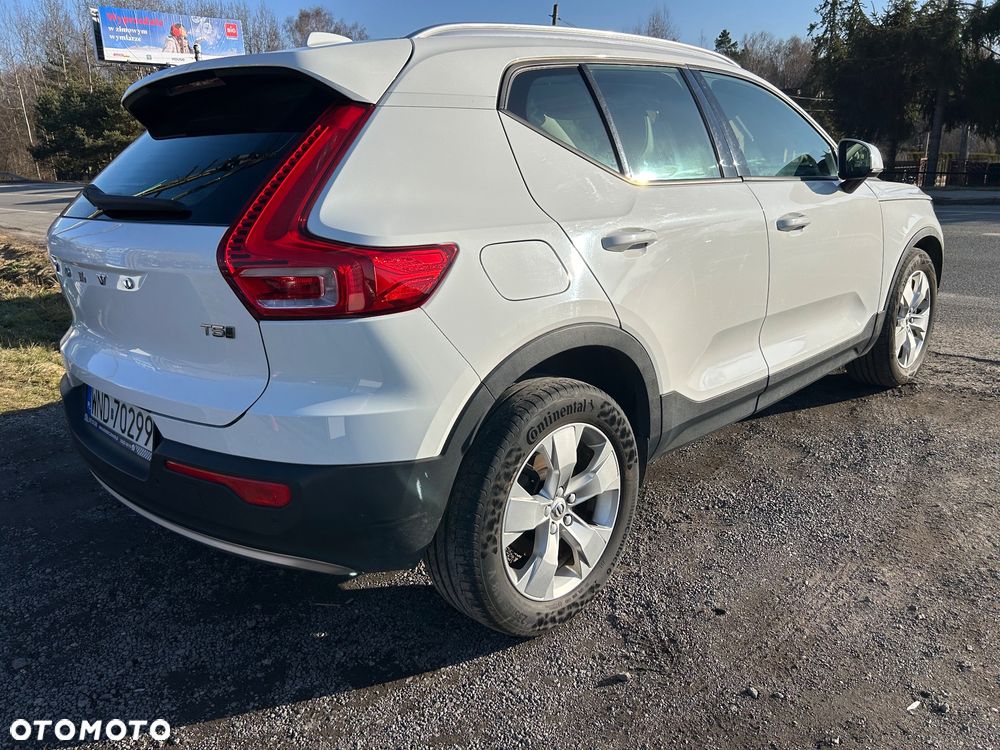 Volvo XC 40 T5 AWD Momentum Pro - 11