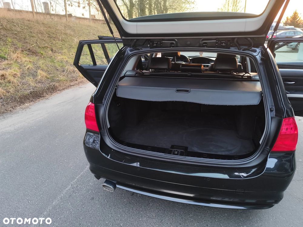 BMW Seria 3 - 14