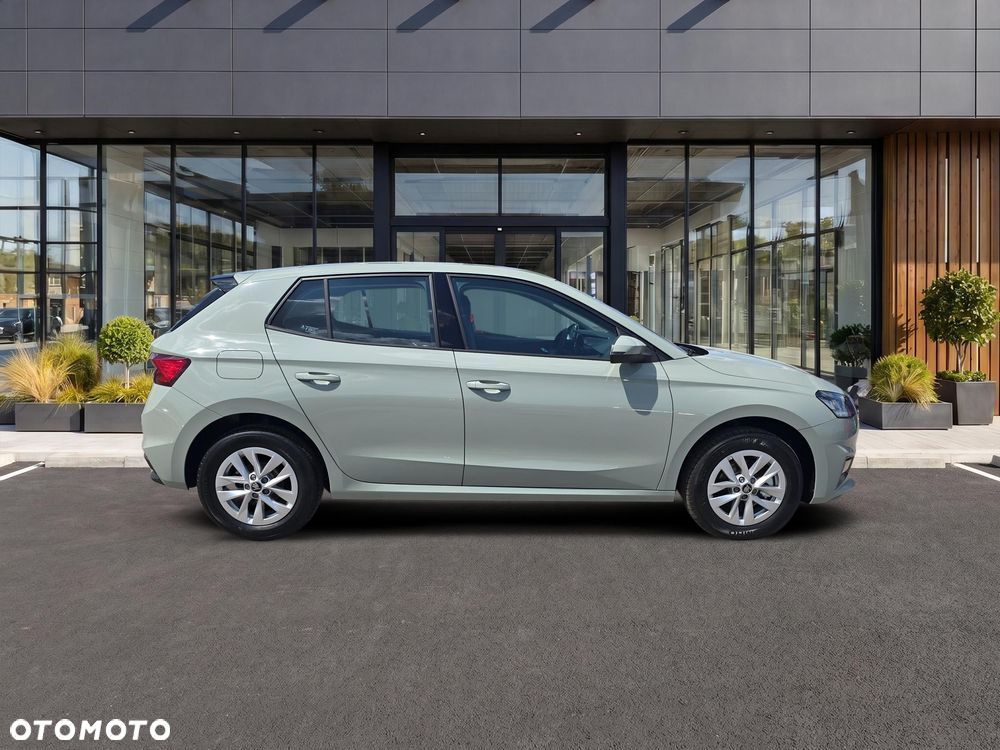 Skoda Fabia 1.0 TSI Drive - 4