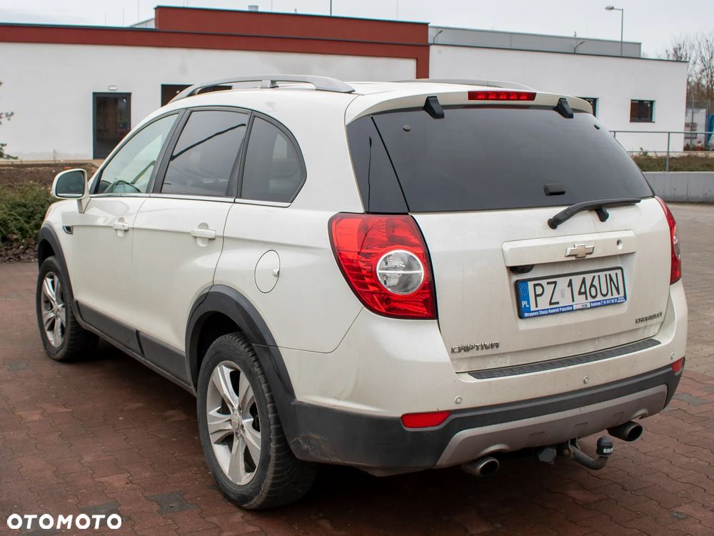 Chevrolet Captiva 2011 photo 4