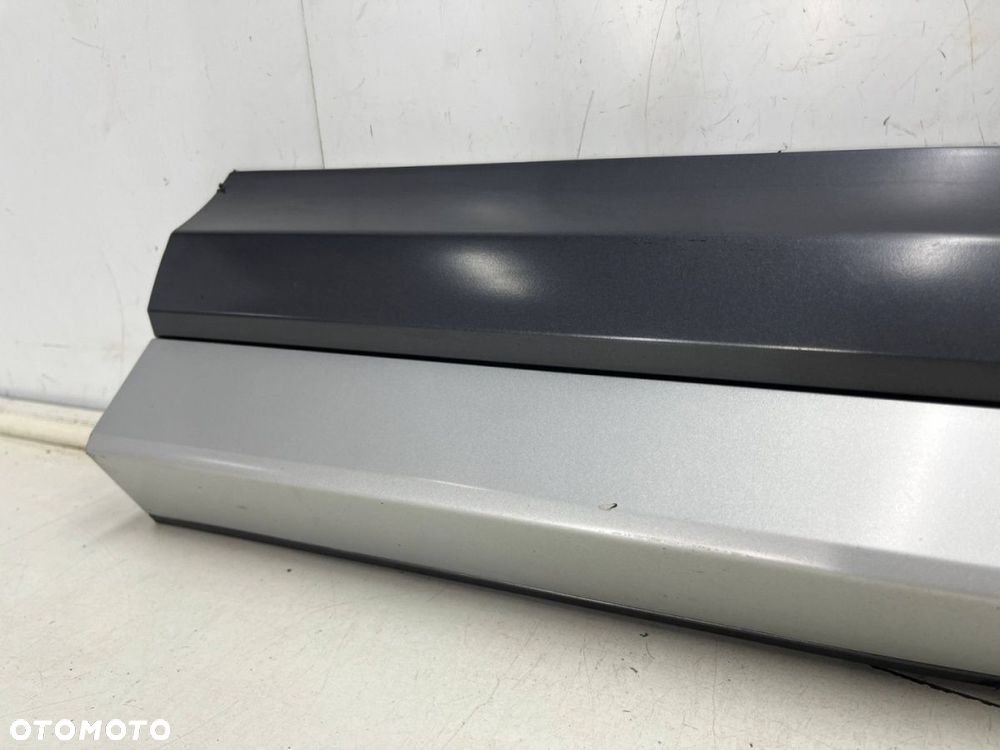 Listwa Audi Q3 I 8u 11-18r. prawa przednia dolna nakładka drzwi boczna prawy przód 8U0853960 - 5