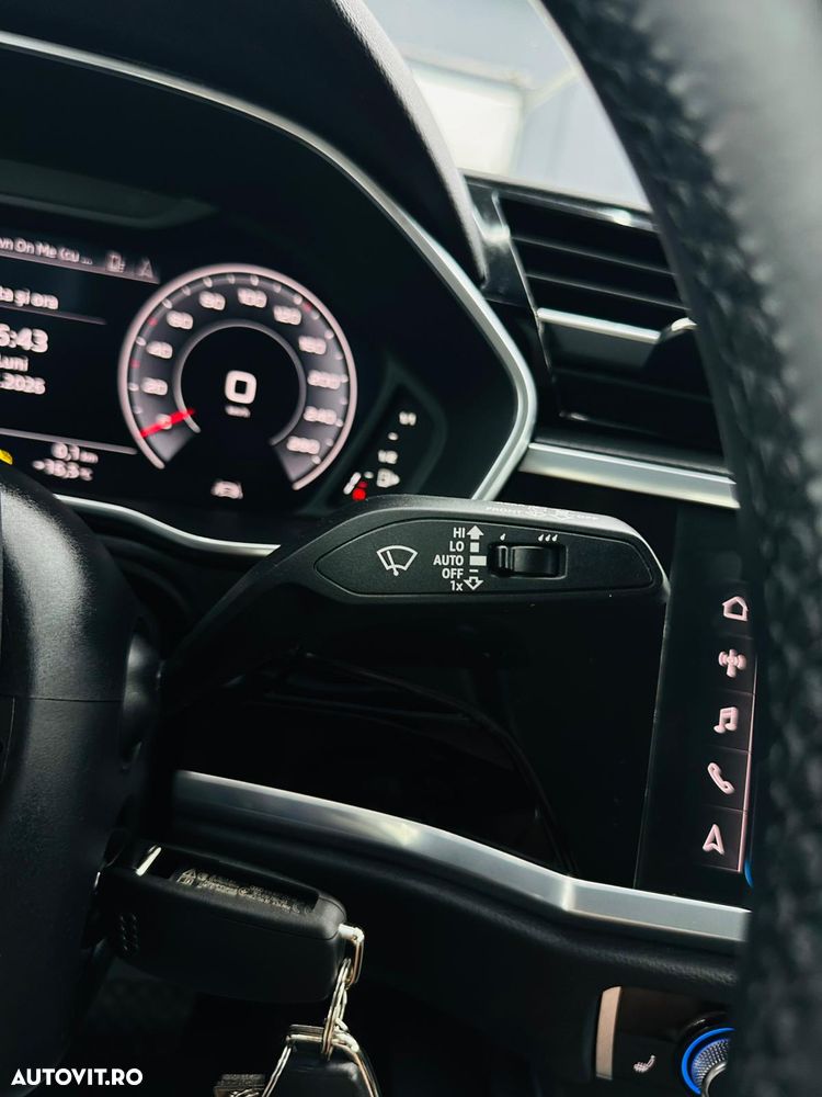 Audi Q3 Sportback - 32