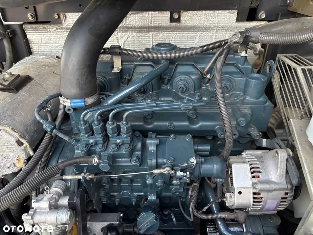 Kubota R082 - 36