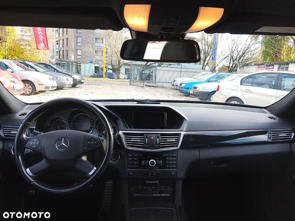 Mercedes-Benz Klasa E - 8