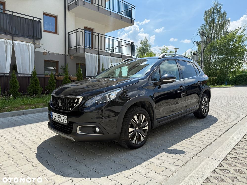 Peugeot 2008 1.2 Pure Tech Style S&S EAT6 - 1
